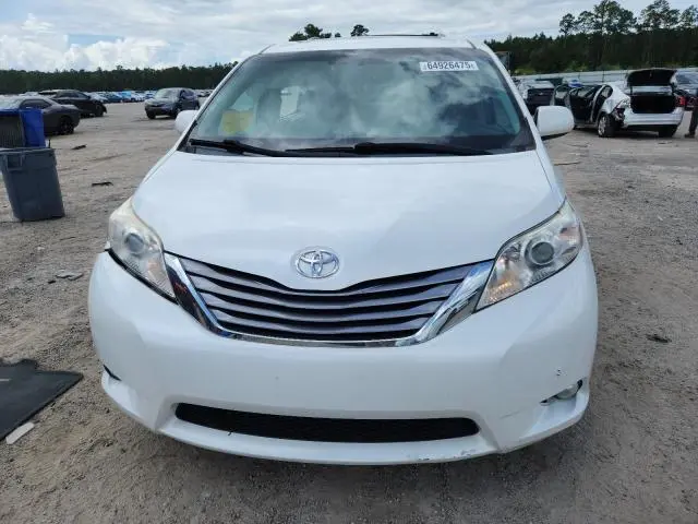 2015 TOYOTA SIENNA XLE  