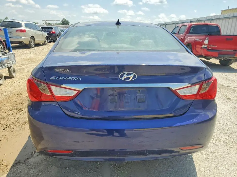 2012 HYUNDAI SONATA GLS  