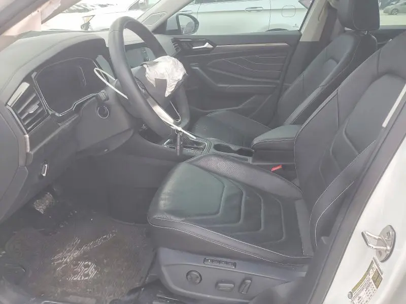 2024 VOLKSWAGEN JETTA SEL  