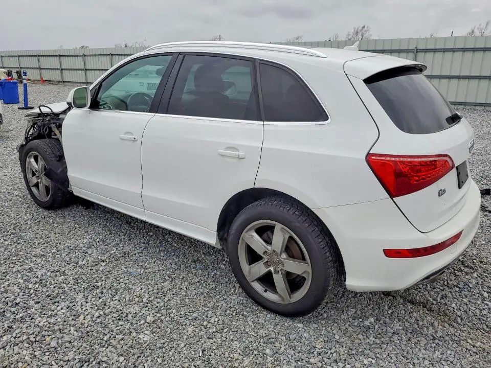 2011 AUDI Q5   