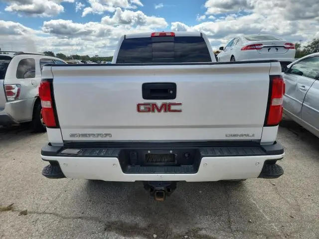 2018 GMC SIERRA K2500 DENALI  