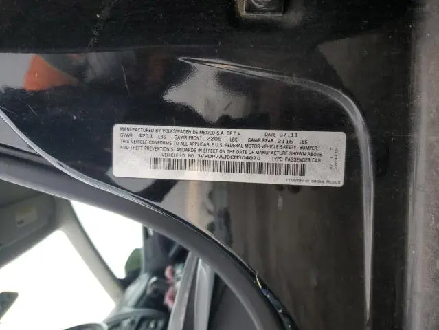 2012 VOLKSWAGEN JETTA SE  