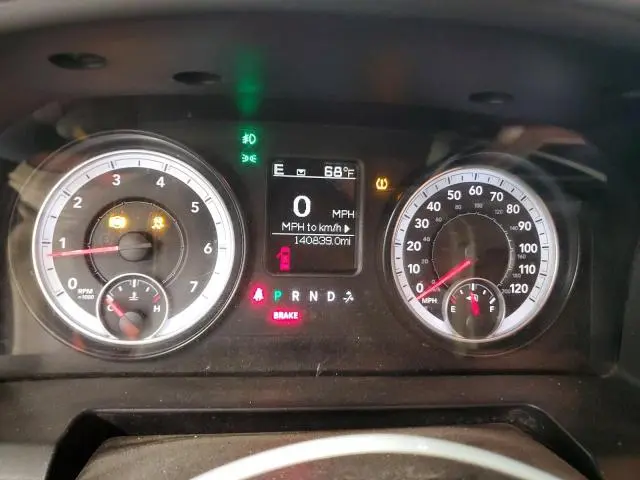2014 RAM 1500 SLT