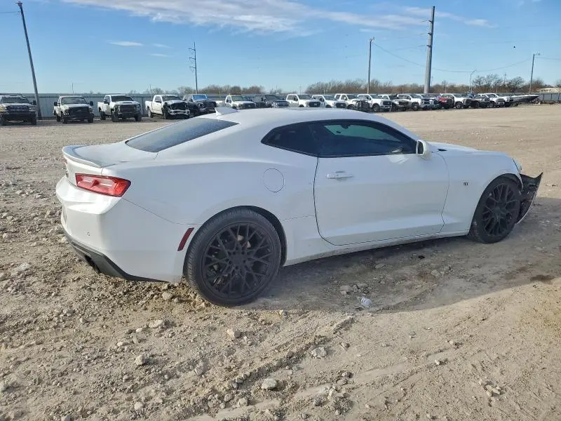 2016 CHEVROLET CAMARO LT  