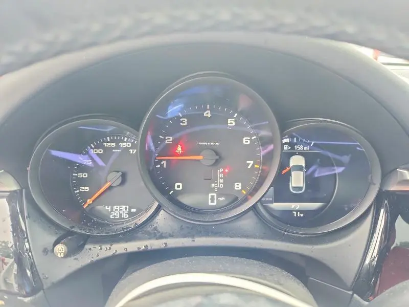 2019 PORSCHE MACAN   
