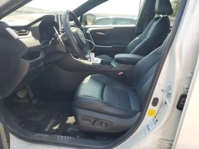 2021 TOYOTA RAV4 XSE  