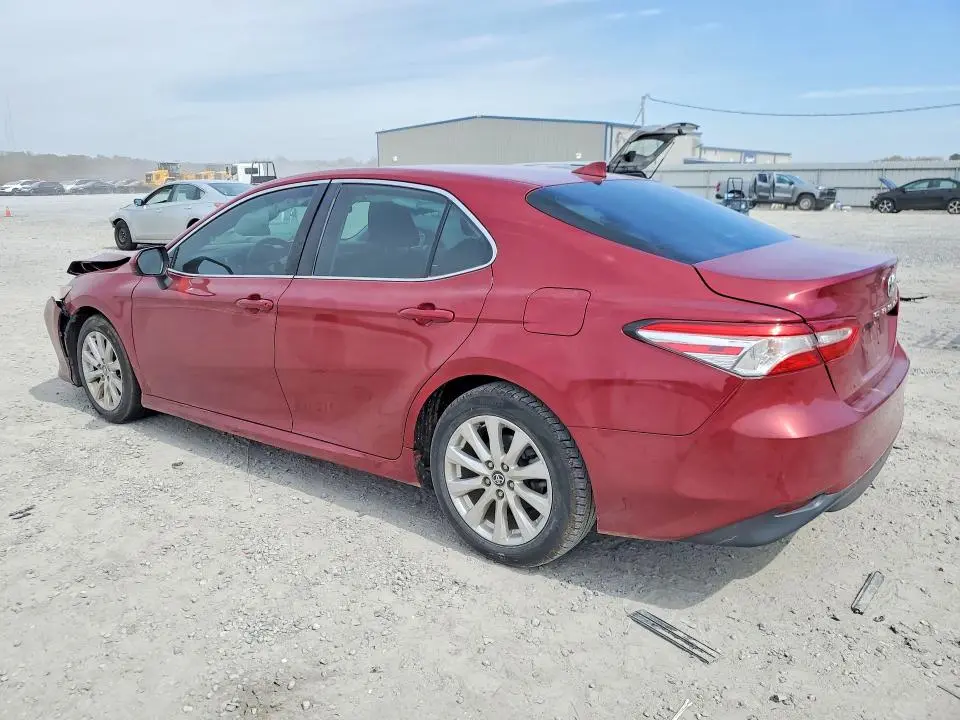 2020 TOYOTA CAMRY LE  