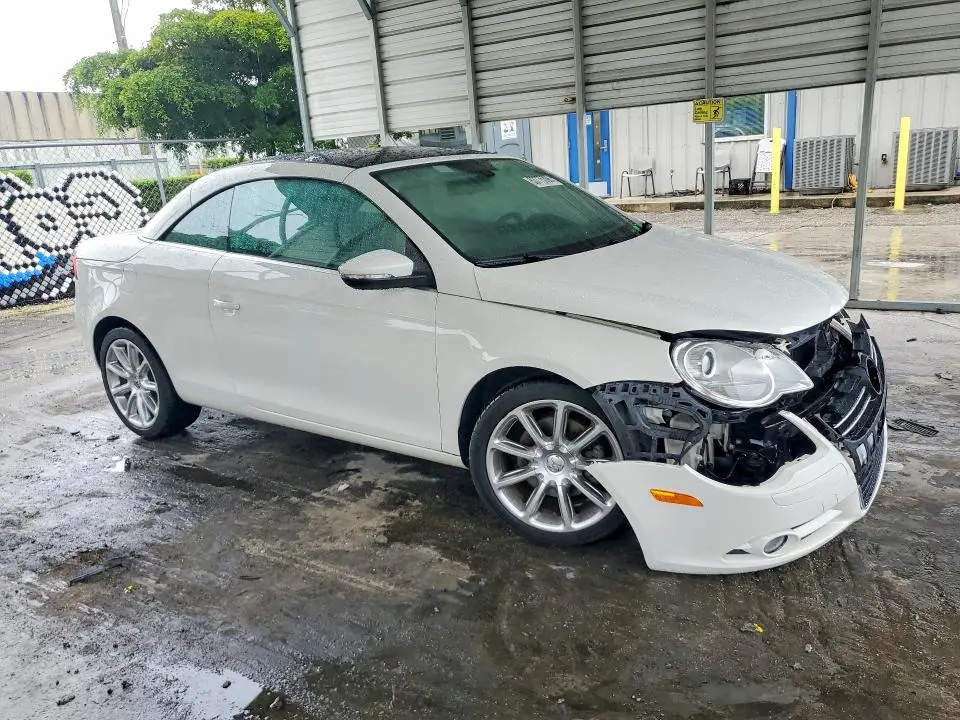2010 VOLKSWAGEN EOS LUX  