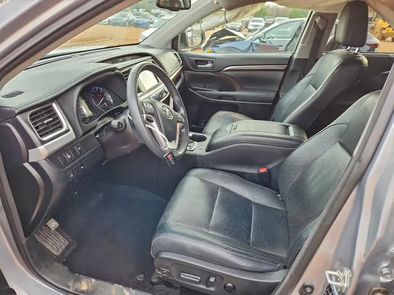 2015 TOYOTA HIGHLANDER LIMITED  