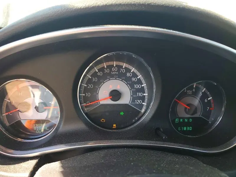 2011 CHRYSLER 200 TOURING  