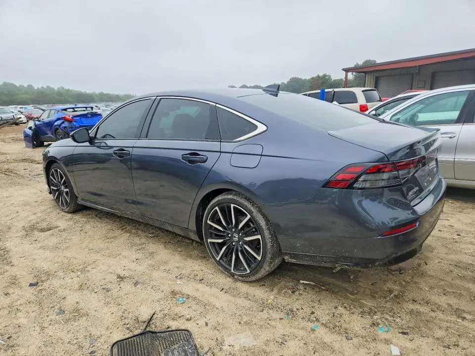 2023 HONDA ACCORD TOURING HYBRID  