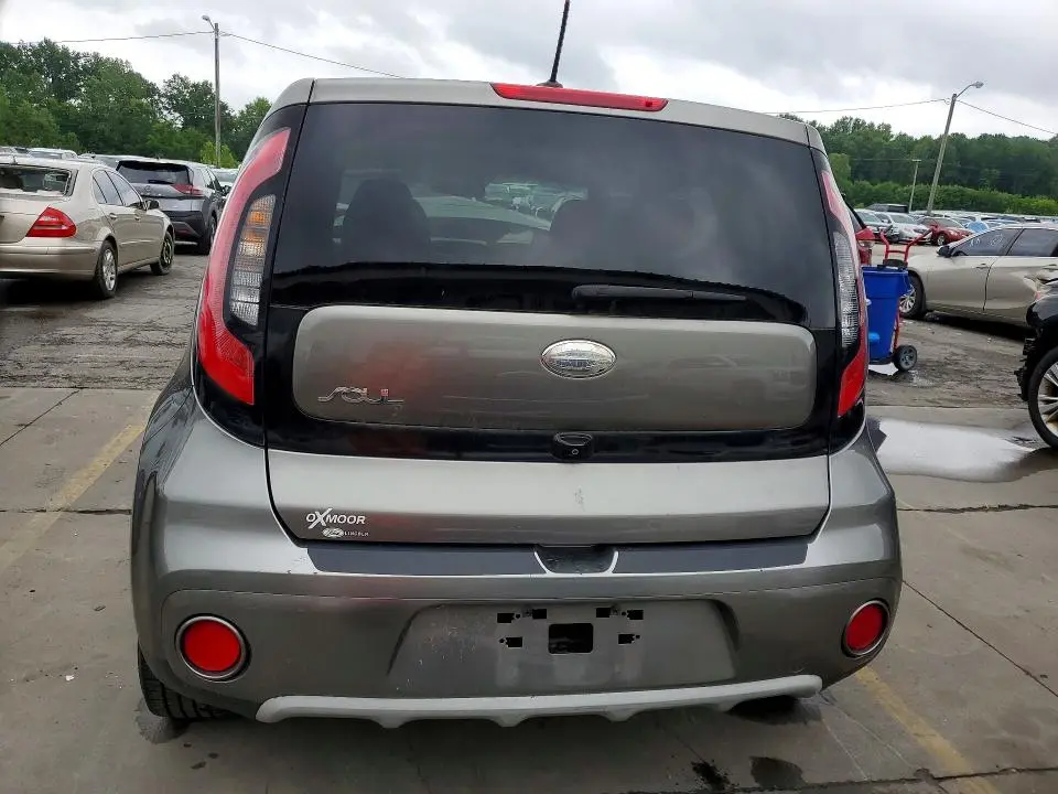 2019 KIA SOUL +  