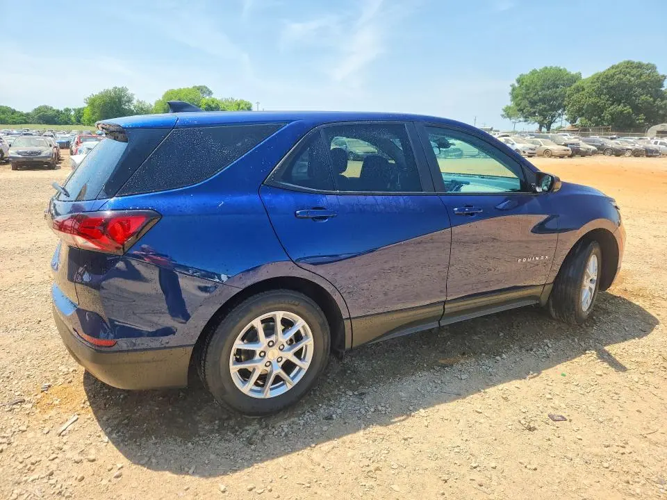 2023 CHEVROLET EQUINOX LS  