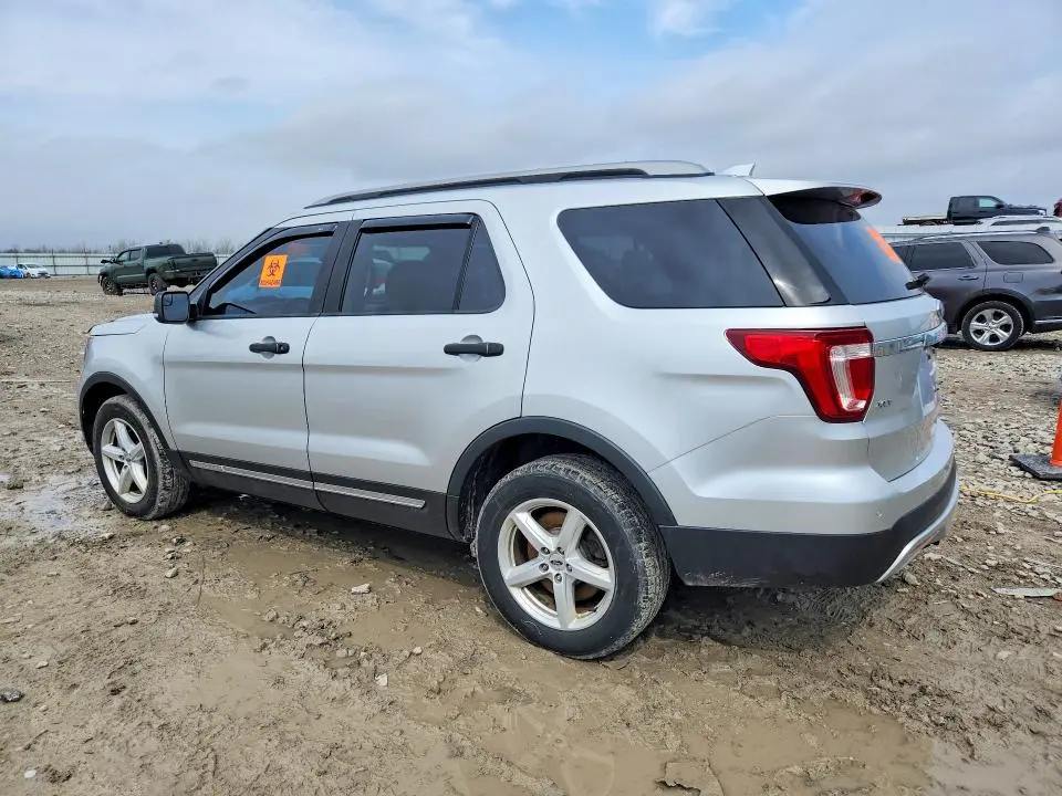 2017 FORD EXPLORER XLT  
