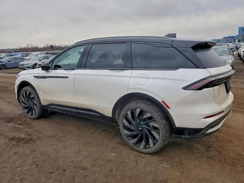 2025 LINCOLN NAUTILUS RESERVE  