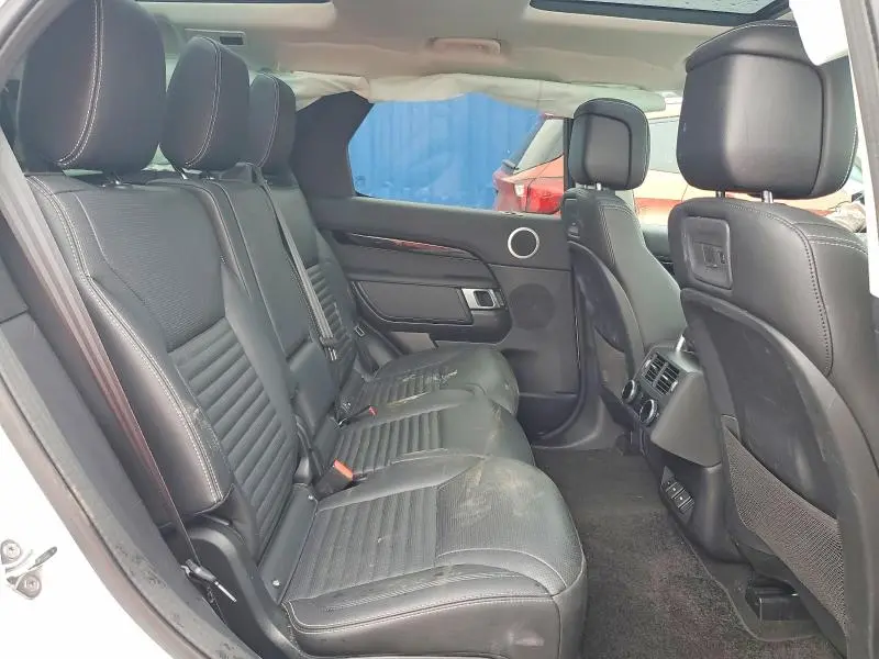 2024 LAND ROVER DISCOVERY S  