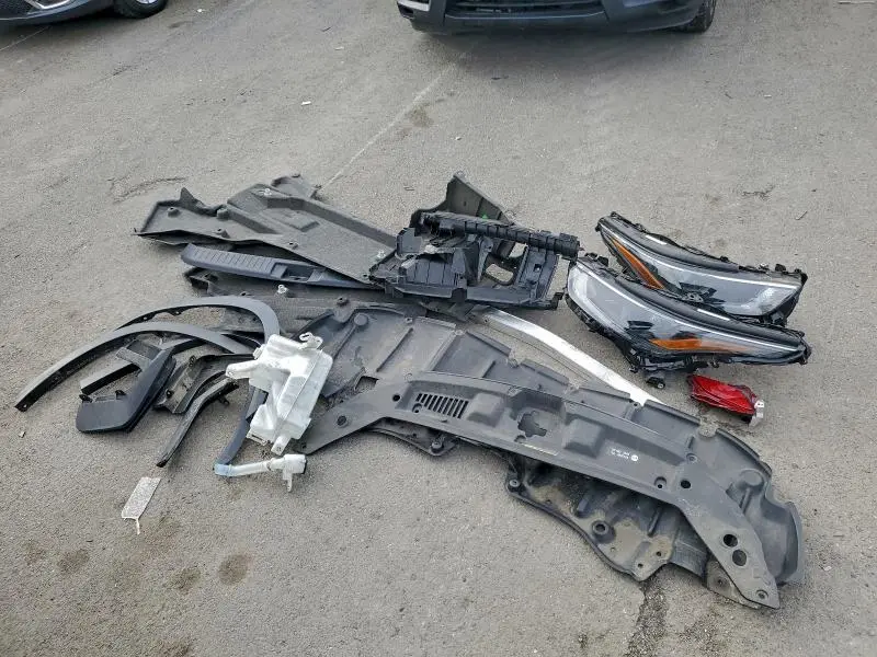 2022 TOYOTA HIGHLANDER L  