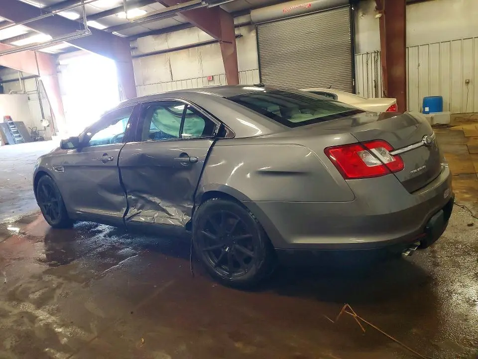 2012 FORD TAURUS SE  