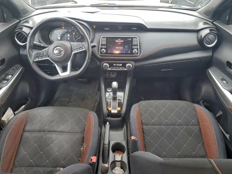 2018 NISSAN KICKS S  