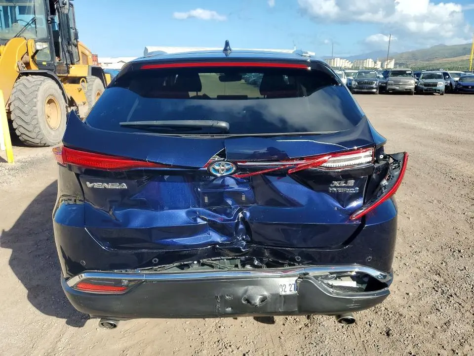 2021 TOYOTA VENZA  XLE