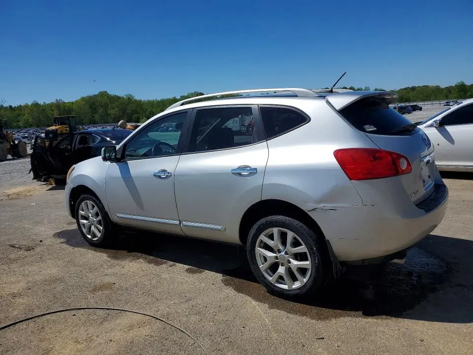 2013 NISSAN ROGUE S  