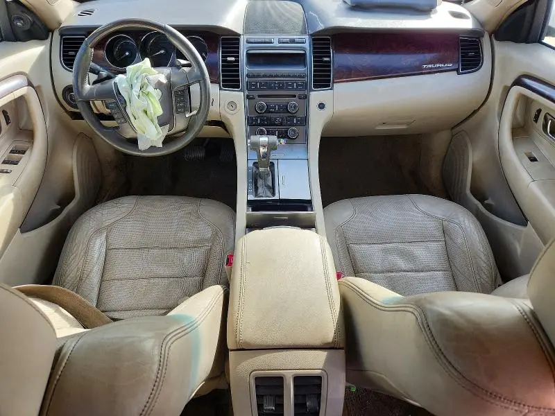 2011 FORD TAURUS LIMITED  