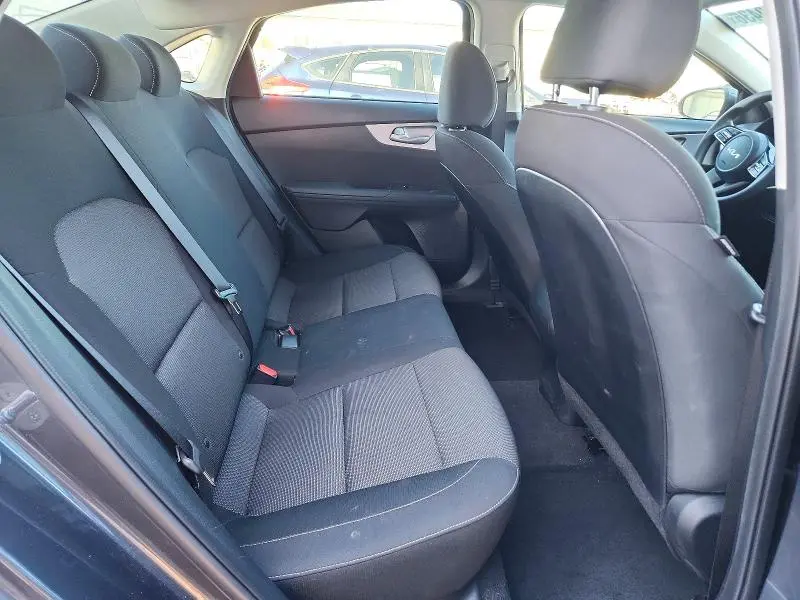 2024 KIA FORTE LX  