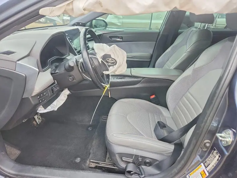 2019 TOYOTA AVALON TOURING  