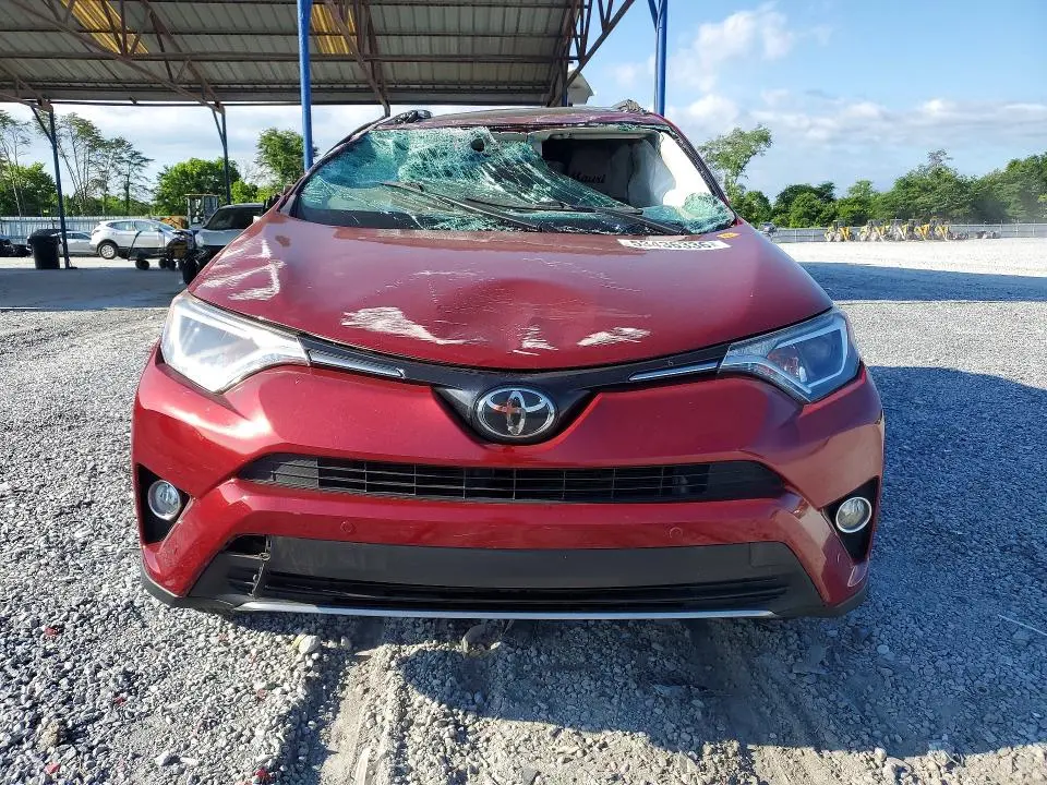 2018 TOYOTA RAV4 XLE  