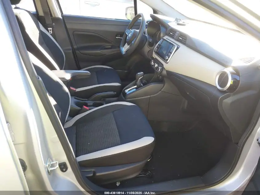 2020 NISSAN VERSA SV XTRONIC CVT