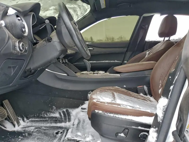 2022 ALFA ROMEO STELVIO TI  