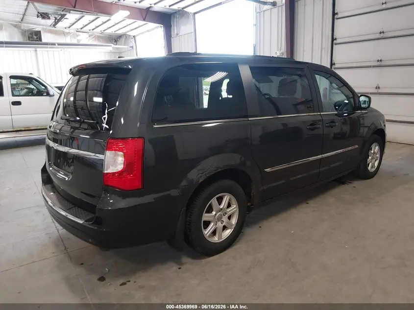 2011 CHRYSLER TOWN & COUNTRY TOURING