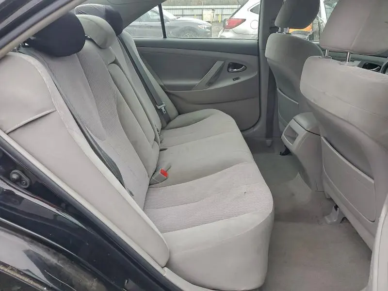 2010 TOYOTA CAMRY BASE  