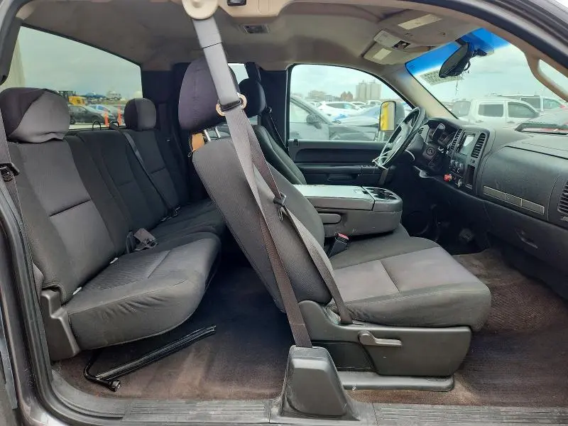 2010 CHEVROLET SILVERADO C1500 LT  