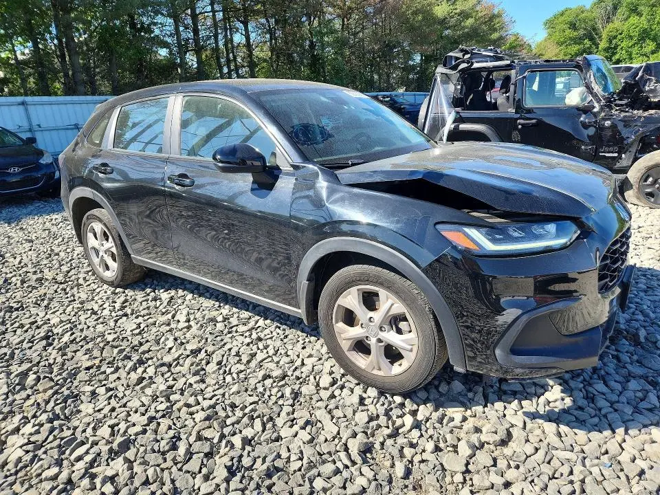 2024 HONDA HR-V LX  