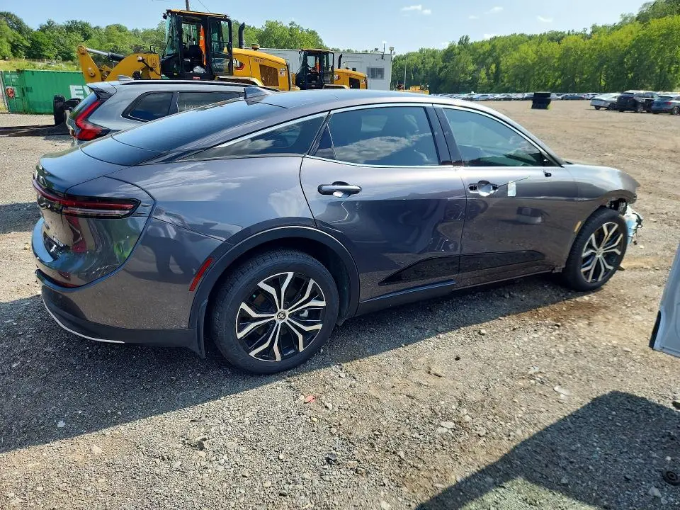 2023 TOYOTA CROWN LIMITED  