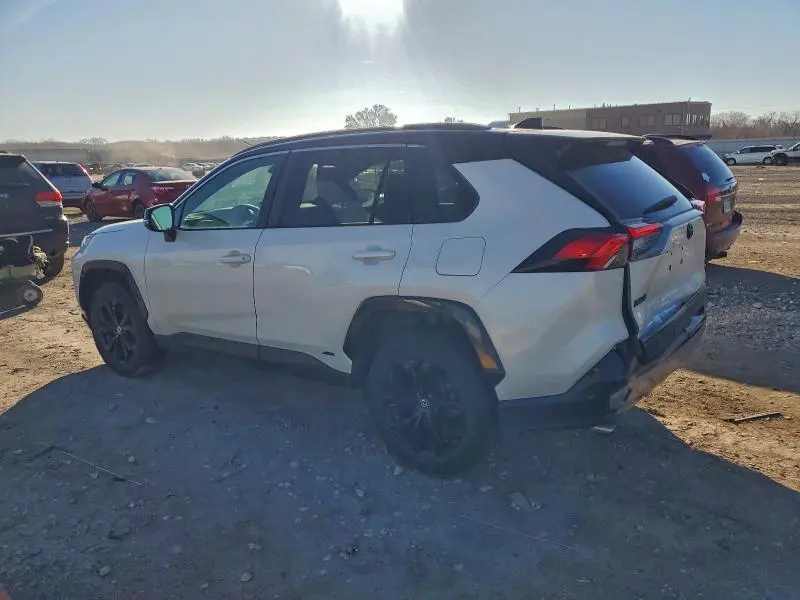 2022 TOYOTA RAV4 XSE  