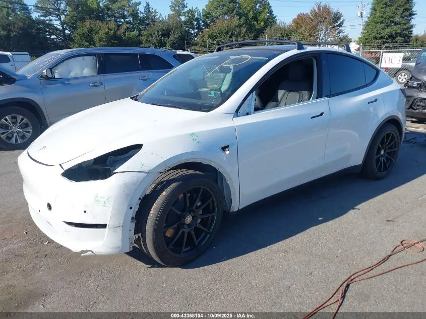 2022 TESLA MODEL Y LONG RANGE DUAL MOTOR ALL-WHEEL DRIVE