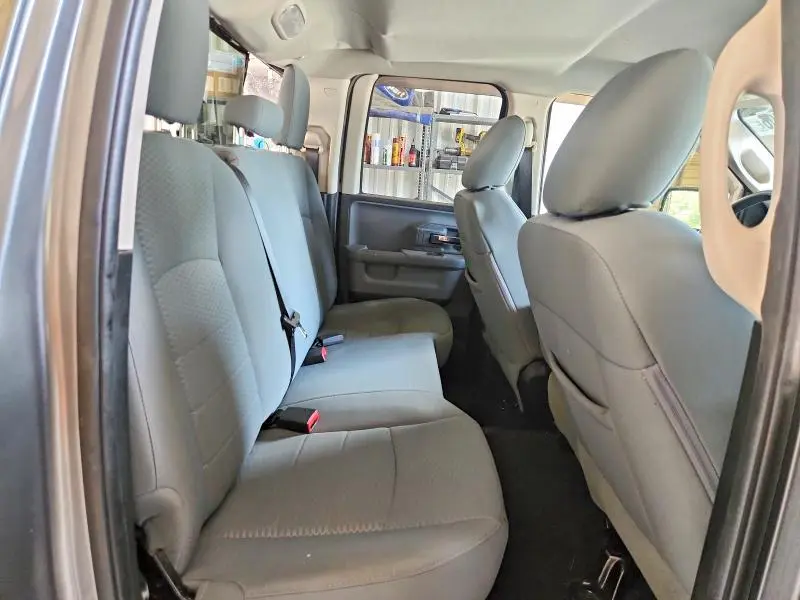 2013 RAM 1500 SLT  