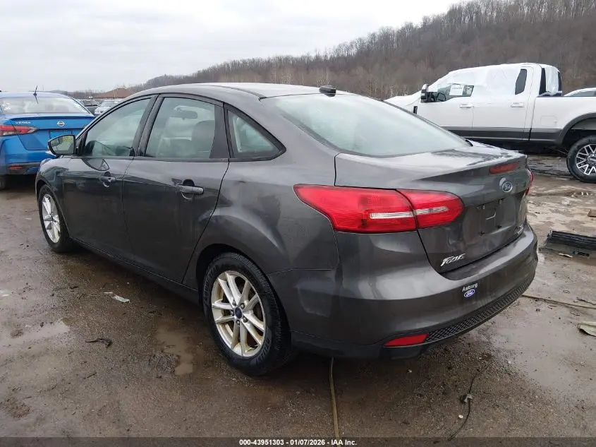 2015 FORD FOCUS SE
