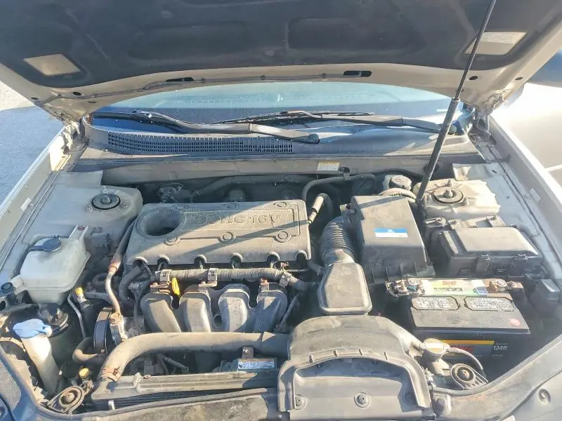 2010 HYUNDAI SONATA GLS  