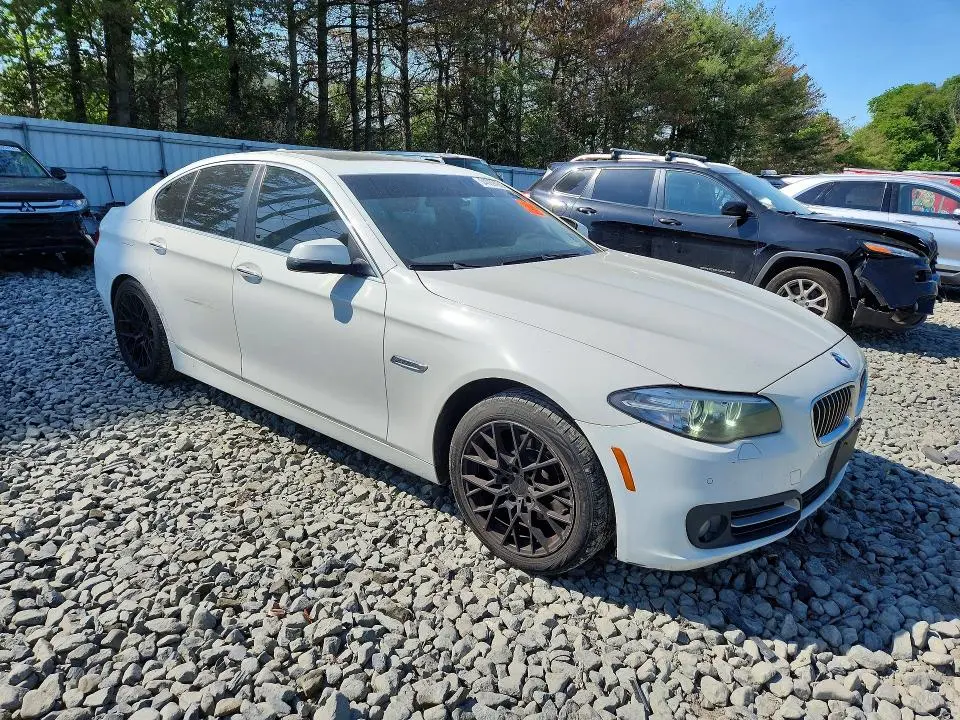 2016 BMW 528 XI  