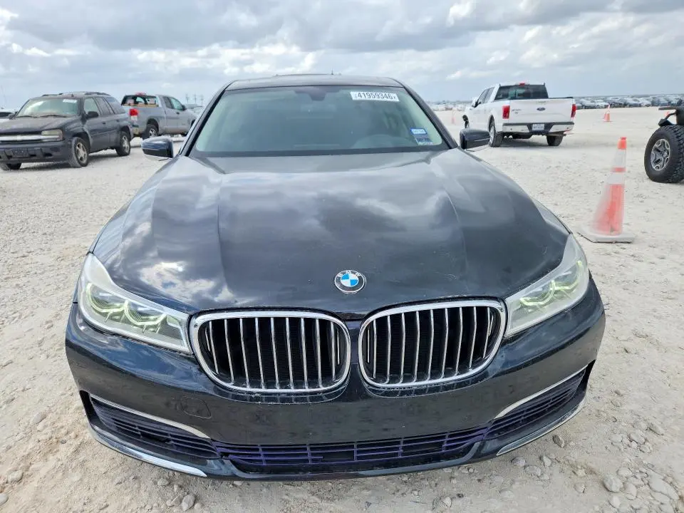 2016 BMW 750 I  