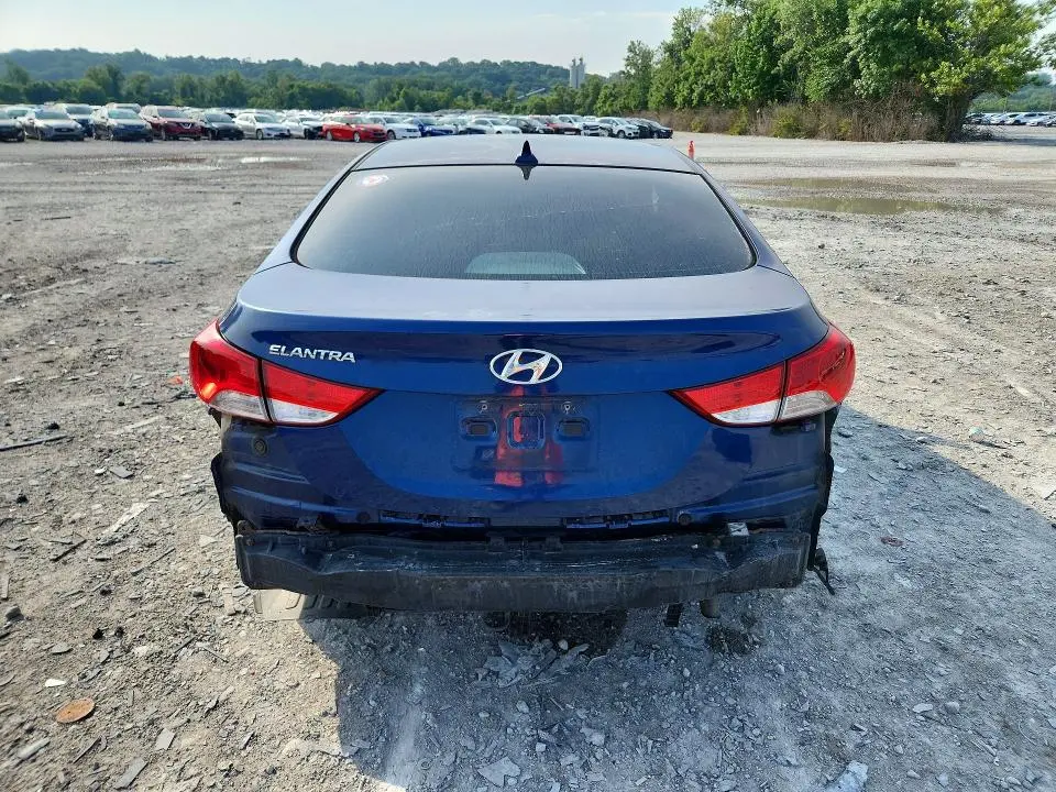 2013 HYUNDAI ELANTRA GLS  