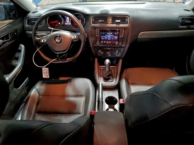 2018 VOLKSWAGEN JETTA SE  