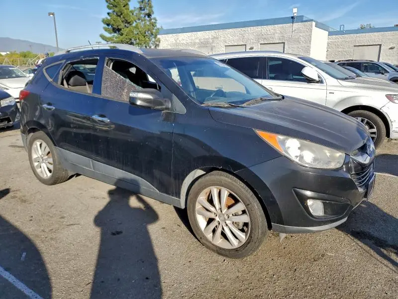 2011 HYUNDAI TUCSON   