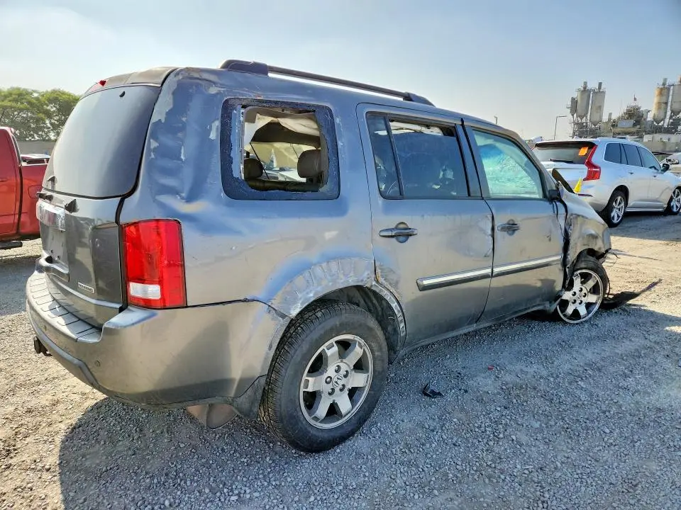 2010 HONDA PILOT TOURING  