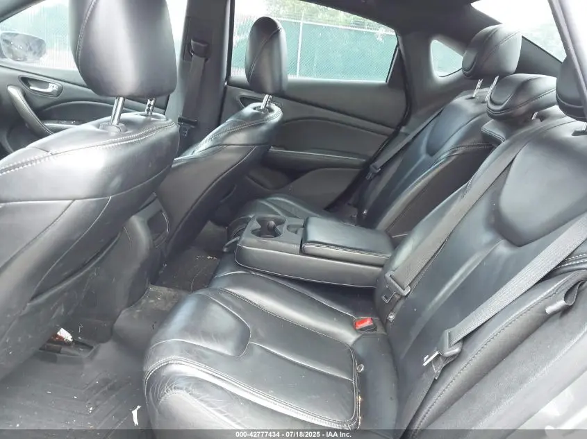 2013 DODGE DART LIMITED