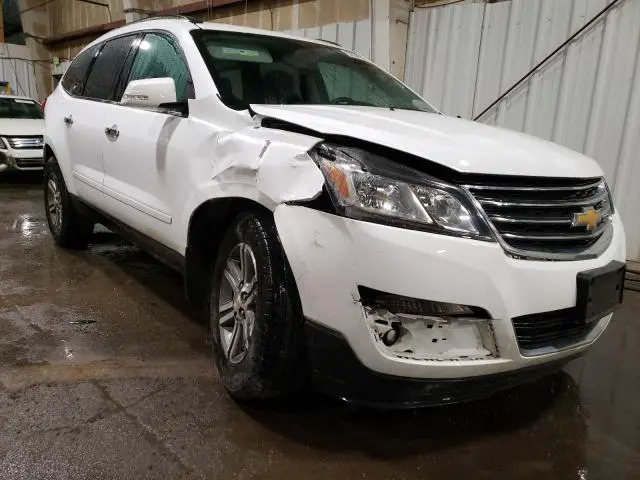 2016 CHEVROLET TRAVERSE LT  