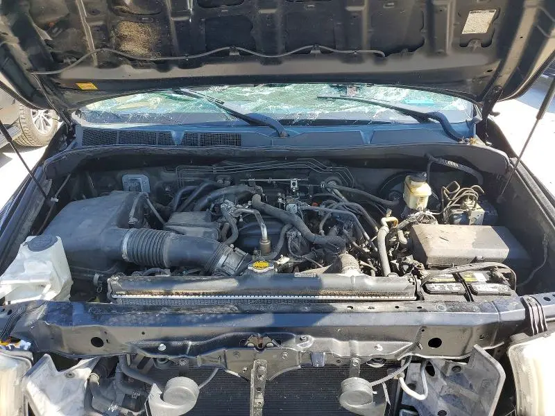 2010 TOYOTA TUNDRA CREWMAX SR5  